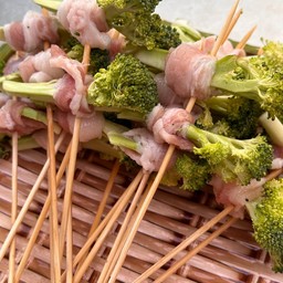 สามชั้นพันบล็อคเคอรี่