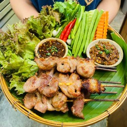 ชุดหมูปลาร้า