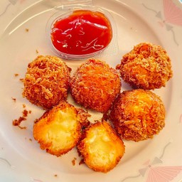 ชีสบอล 5 ลูก+ซอสมะเขือเทศ