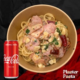 [อร่อยซ่ากับโค้ก] ( โปรเปิดร้าน ) สปาเกตตีผัดพริกแห้งเบค่อน +  โค้ก ออริจินัล (กระป๋อง)