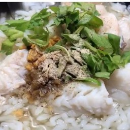 ข้าวต้มเนืัอปลเก๋า