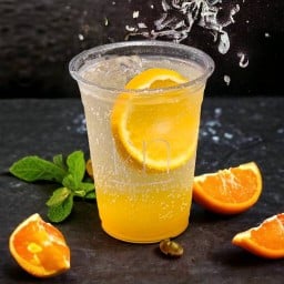Orange Soda (ส้มโซดา)