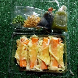 เกี๊ยวลุยสวน&นมเหนียว