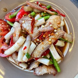ตำไหลบัวคอหมูย่าง