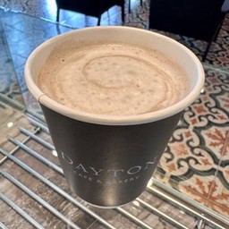 โฮจิฉะลาเต้-ร้อน (Hot Hojicha)