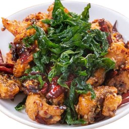 ข้าวหมูทอดกระเพรากรอบ