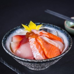 Kaisen Don ข้าวหน้าปลาดิบรวม