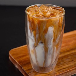 Iced Caramel Macchiato