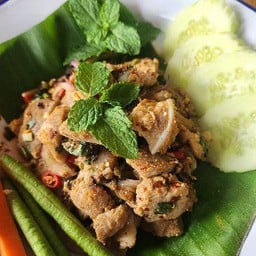 น้ำตกกระดูกอ่อน