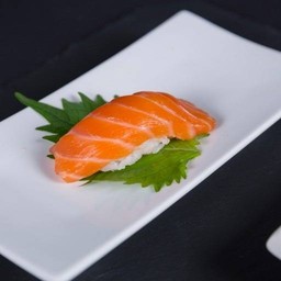 Salmon Nigiri ข้าวปั้นแซลมอน