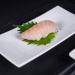 Izumidai Nigiri ข้าวปั้นหน้าอิสุมิได