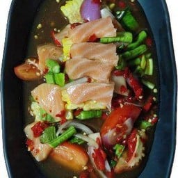 เหลาแซลม่อน