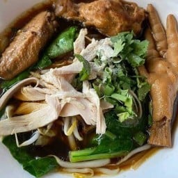ก๋วยเตี๋ยวไก่รสรัญจวน