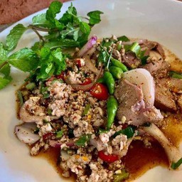 ลาบหมูอีสาน