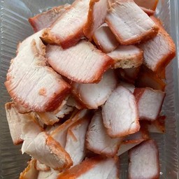 หมูแดง 1 ขีด