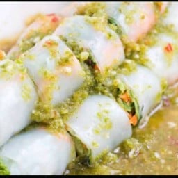 ก๋วยเตี๋ยวลุยสวน