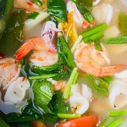 แม่บังอร