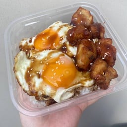 ข้าวไข่คู่ไก่คาราเกะซอสเทอริยากิ