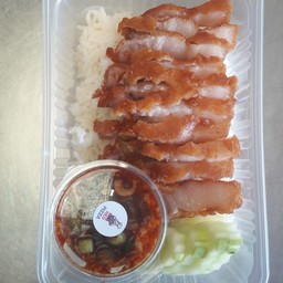 ข้าวสามชั้นทอดน้ำปลา