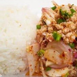 ลาบหมูราดข้าว