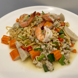 ยำมาม่ารวมมิตร