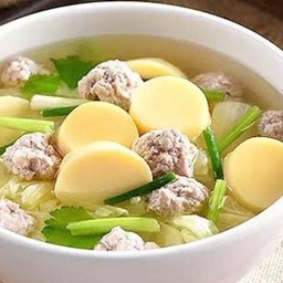 ต้มจืดเต้าหู้หมูสับสาหร่าย