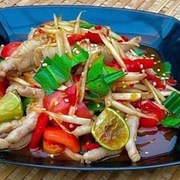 ส้มตำO K Dหน้าหมู่บ้านมนวดีกรีนพารค์