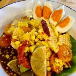 ตำข้าวโพดไข่เค็ม