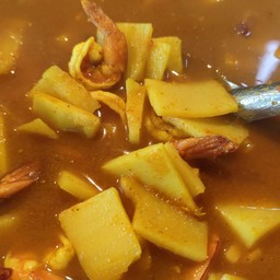 นายคั่วกลิ้งข้าวแกงปักษ์ใต้ ตรงข้ามอนามัยทับมา