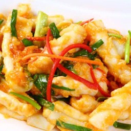 หมึกผัดไข่เค็ม