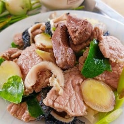 ครัวเจ๊หมูลาบแซ่บ