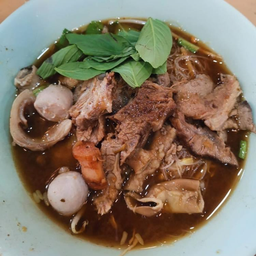 ก๋วยเตี๋ยว เนื้อสด