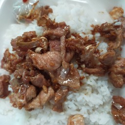 หมูทอดกะเทียม (หมูชิ้น)