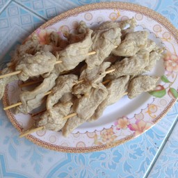ลูกชิ้นปลาระเบิดกรอบ