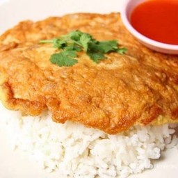 ไข่เจียวหมูสับราดข้าว Minced Pork Omlette with Rice