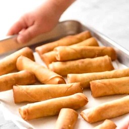 เกี๊ยวหมูเด้ง จัมโบ้