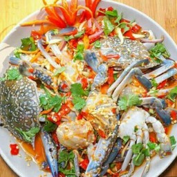 ยำปูม้าสด