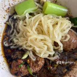 โรงลาบยโส - ร้านก๋วยเตี๋ยวเรืออยุธยา ไอ้ยักษ์