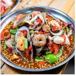 ยำทะเลรวมปลาร้า