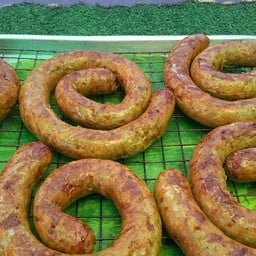 อาหารเหนือสูตรเมืองรถม้า