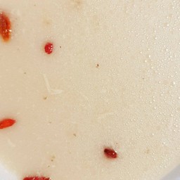 ซุปกระดูกหมูตุ๋นนมสด