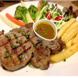 สเต็กหมูพริกไทยดำ