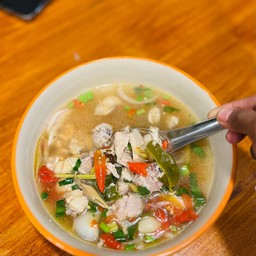 ต้มแซ่บไก่