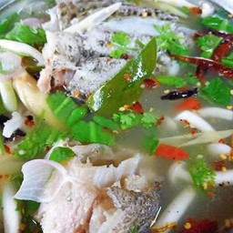 ต้มยำปลาเก๋าน้ำใส