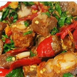 ครัวคืนดี & บ้านกระเพรา