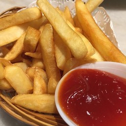 เฟรนฟรายเส้นใหญ่