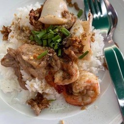 กระเทียม รวมมิตร