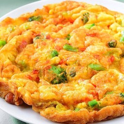 ข้าวไข่เจียวผักรวม