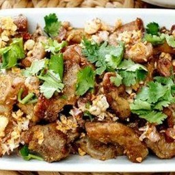 ใส้อ่อนทอดกระเทียม