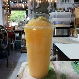 น้ำส้ม + มะนาวปั่น